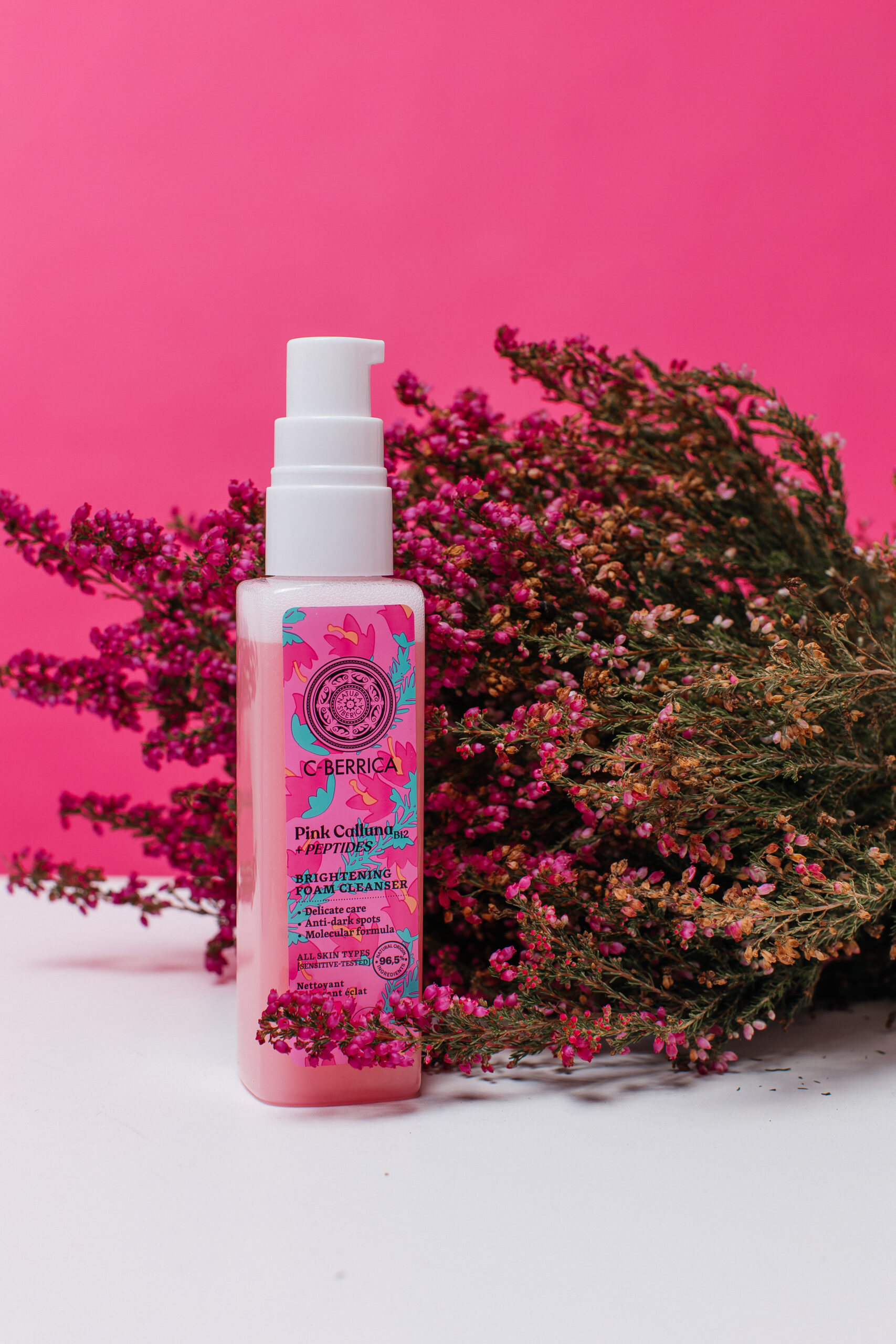 NATURA SIBERICA C-Berrica Pink Calluna Mousse nettoyante illuminatrice, 150 ml – Image 2